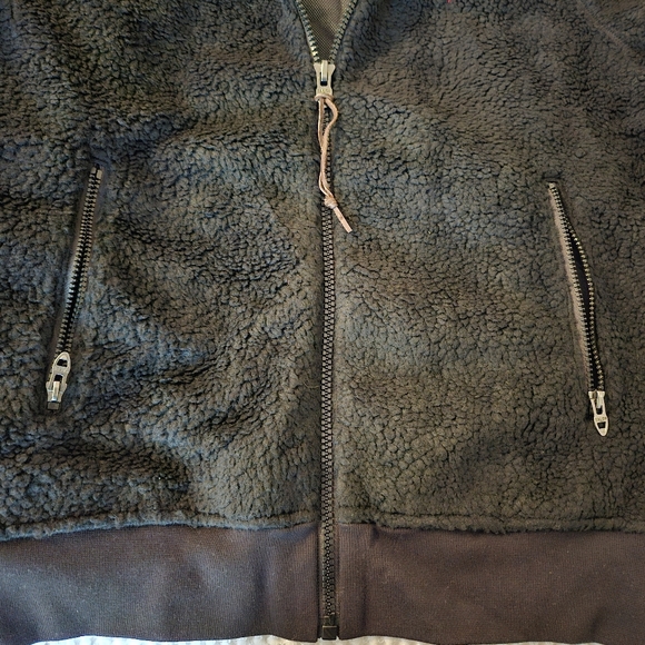 Polo Ralph Lauren Sherpa Zip up hoodie - Picture 6 of 6
